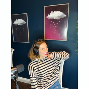 Emily Laing sharing her sobriety story