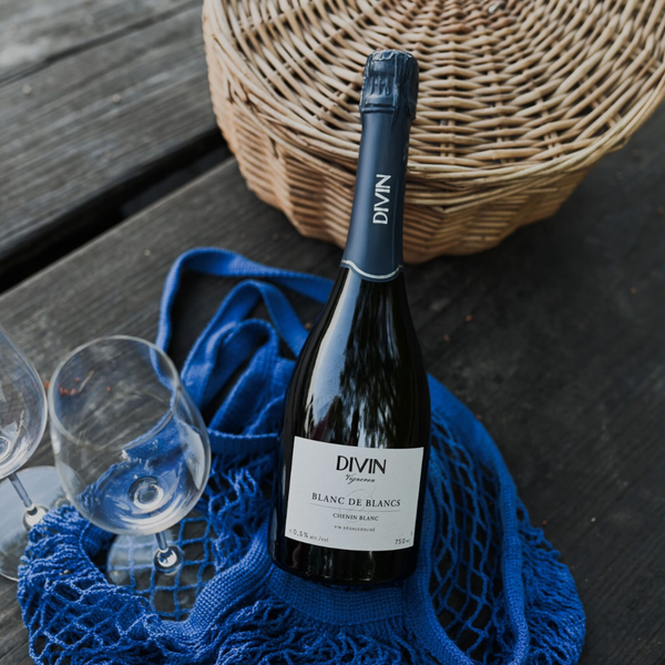 Festive Alcohol-Free Wine Bundle - Hand-Curated For Your Seasonal Wine Moment