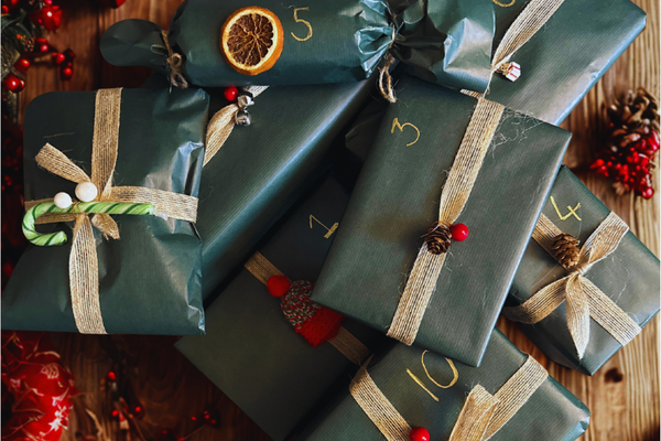 ✨ 12 Days of JOMO – Mindful Living & Alcohol-Free Advent Calendar